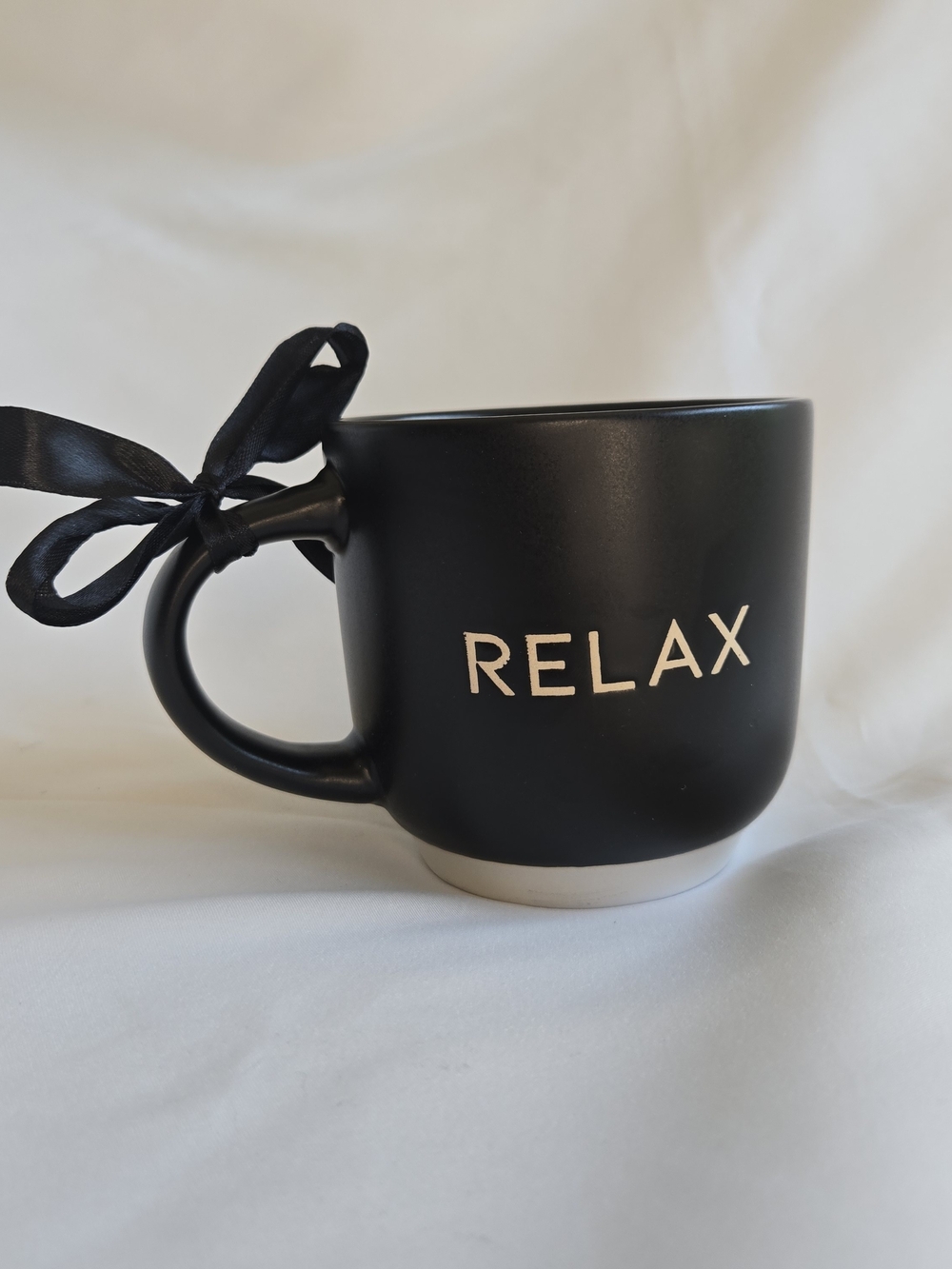 Nicole Miller New York Relax Black Ceramic Coffee Mug Brand New